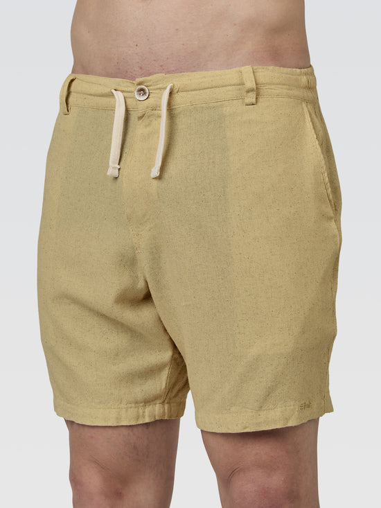 Short Alfaiataria Mostarda