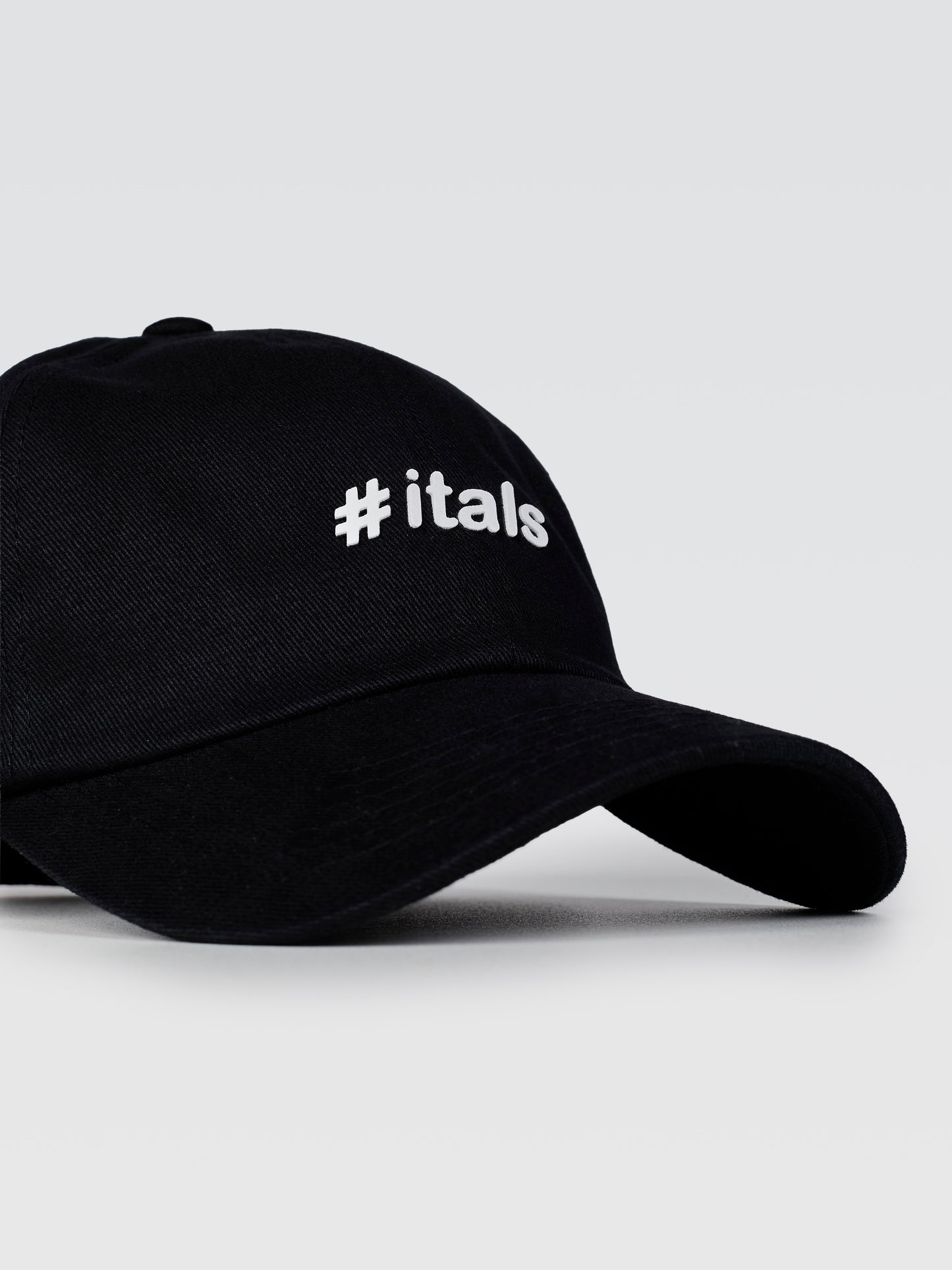 Boné Dad Hat Preto Logo Branco
