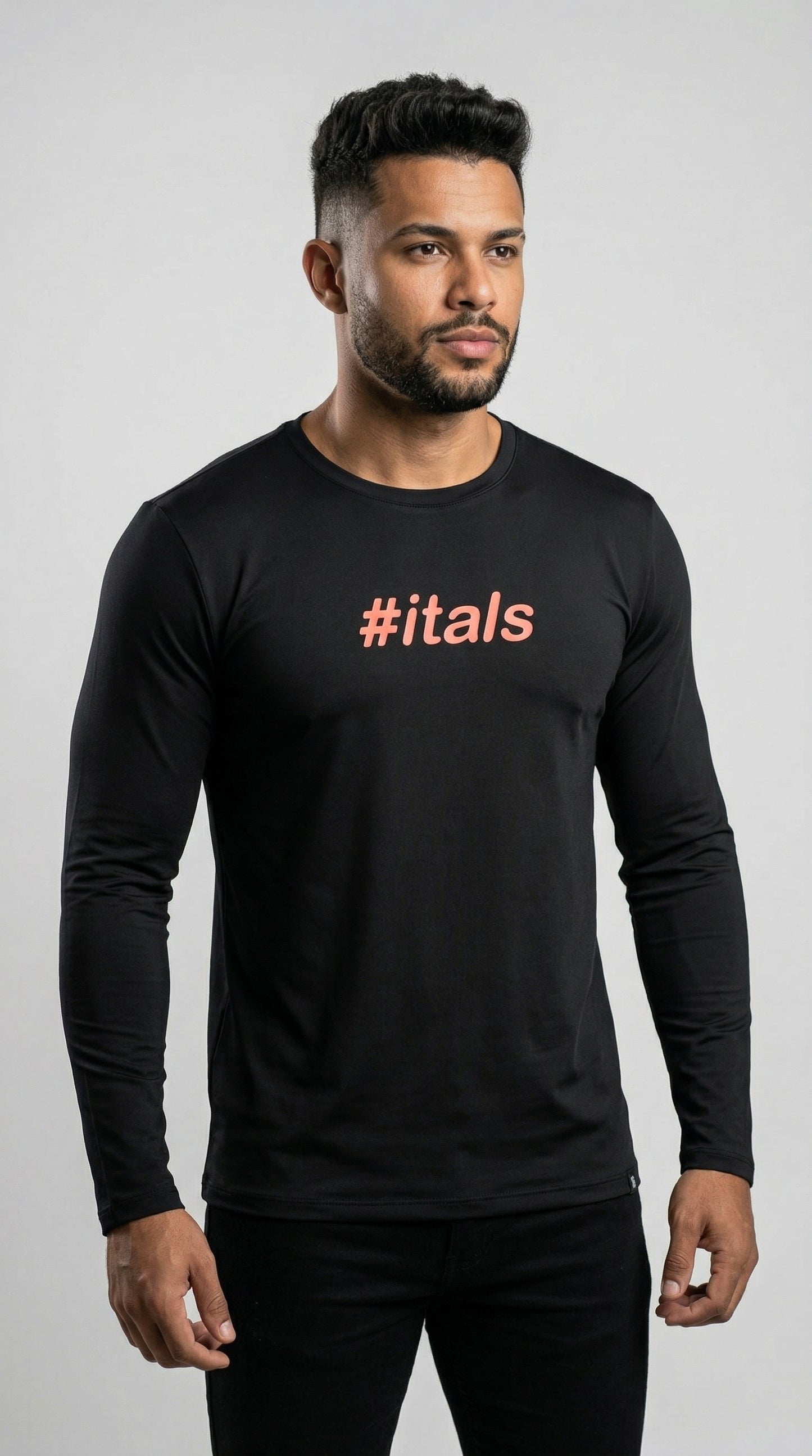 Camiseta Segunda Pele Preto Logo Laranja