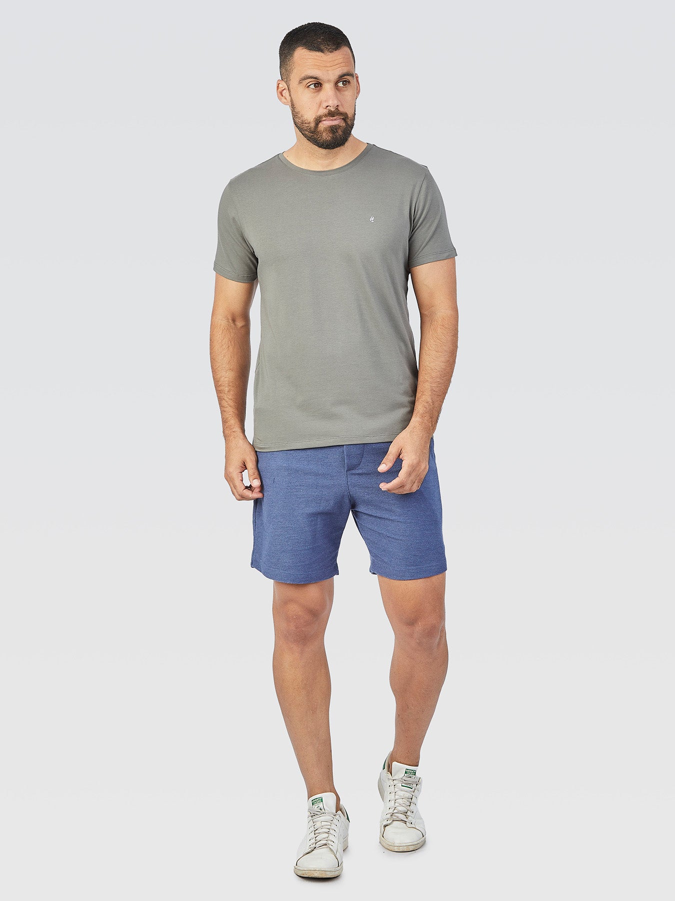 Camiseta Fama Cinza