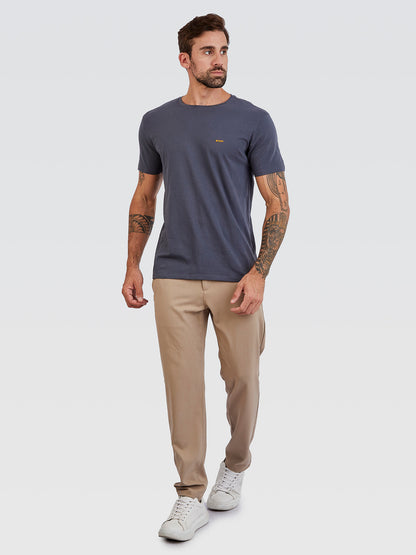 Camiseta Básica Chumbo Logo Neon Laranja