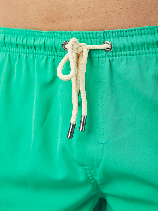 Short Mágico Verde