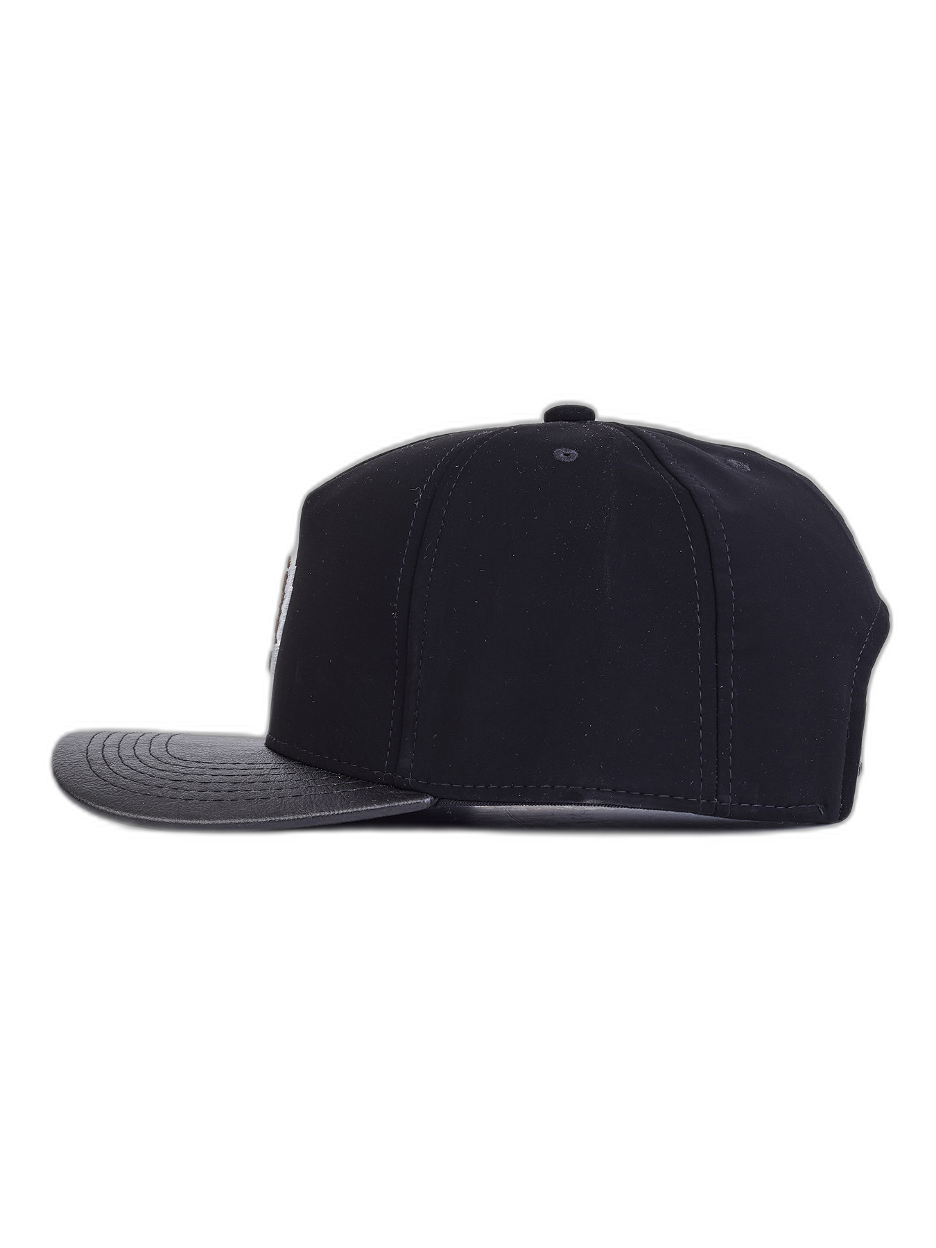 Boné Itals Preto Brasão Aba Couro